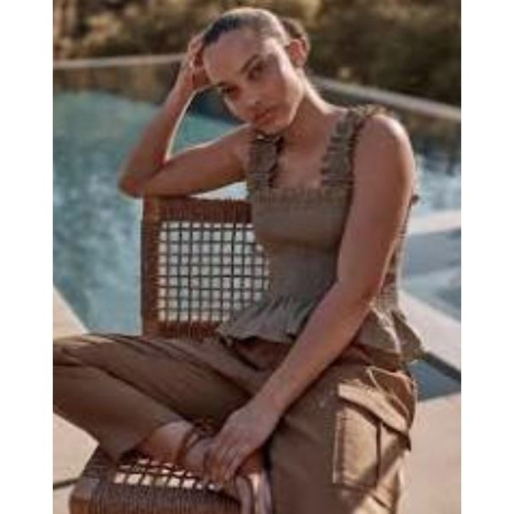 ASTR The Label Women's Sleeveless Smocked Ruffle Strap Crop Top Olive Green XS